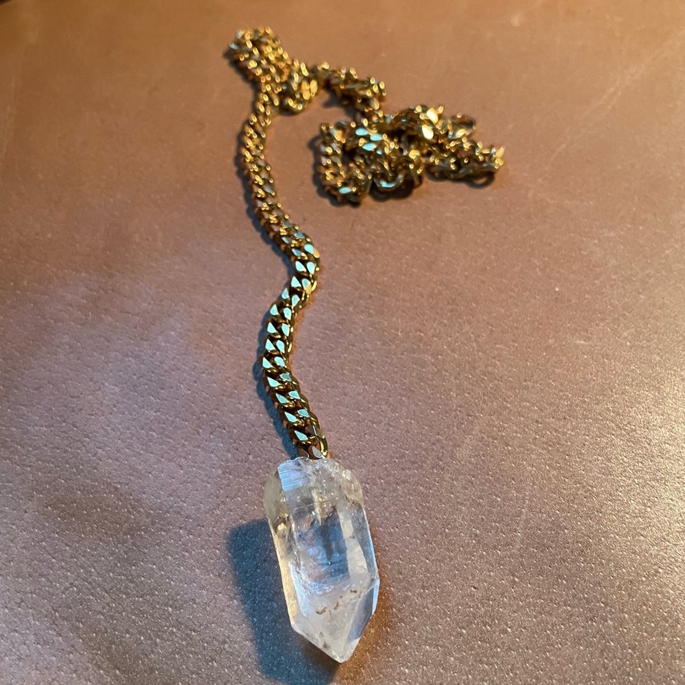 Crystal quartz lariat necklace adjustable gold plated curb chain boho layering - Picture 5 of 6